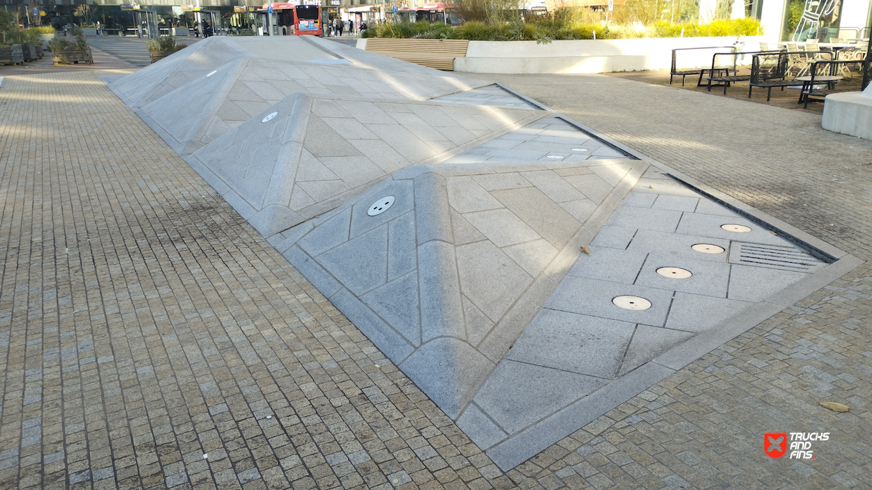 Stationsplein skatespot